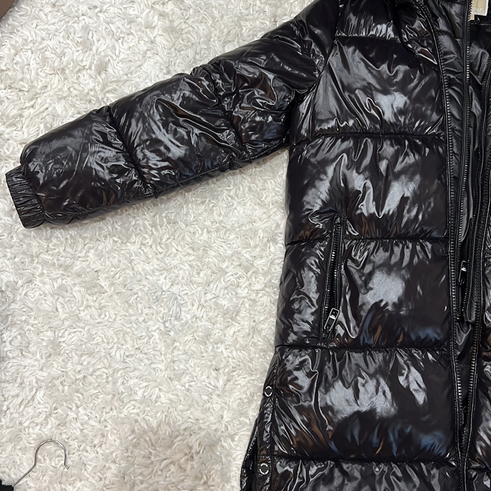 MICHAEL KORS High-Shine Puffer Long Jacket - Picture 3 of 12